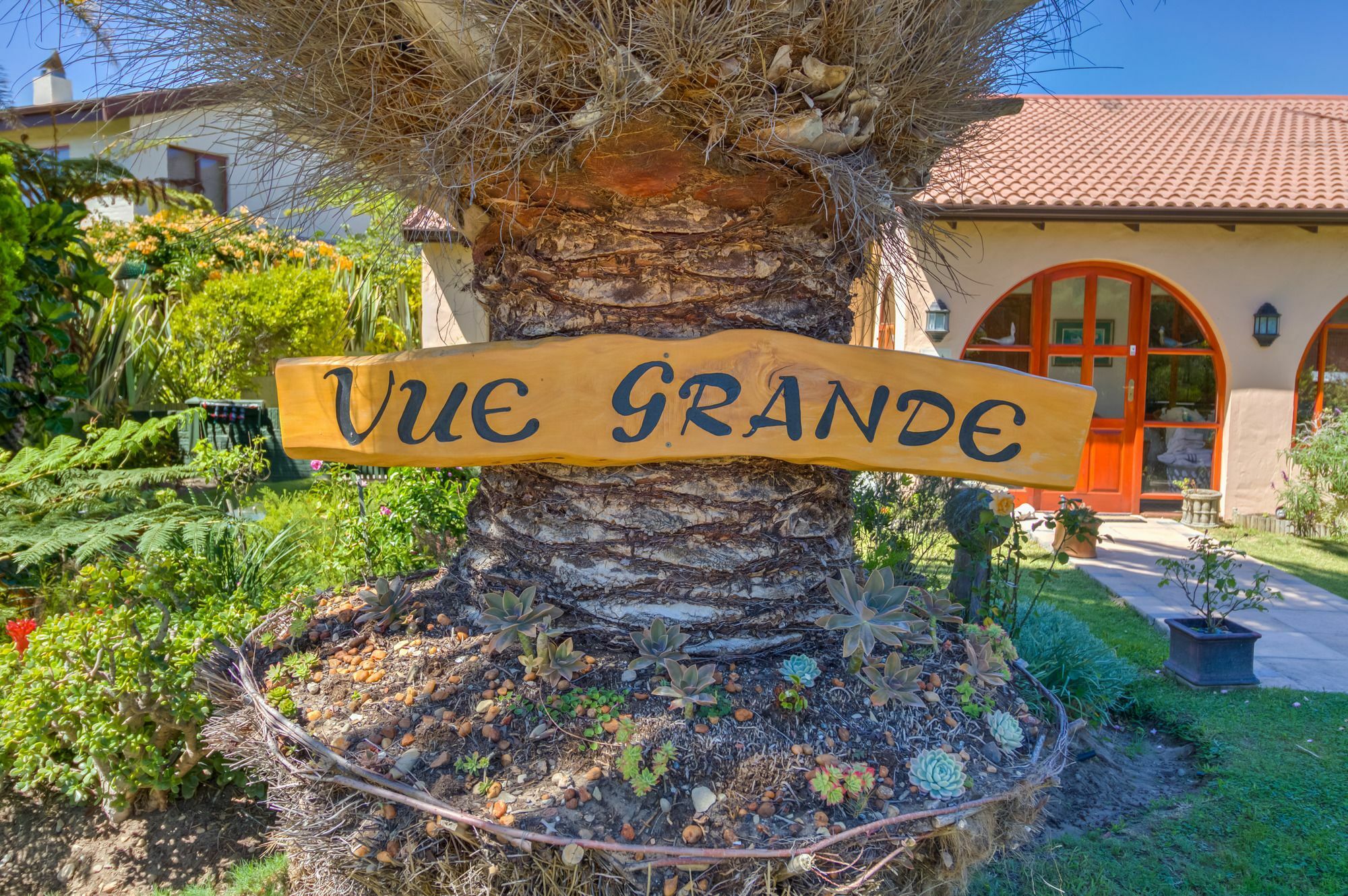 クニスナ Vue Grandeヴィラ エクステリア 写真